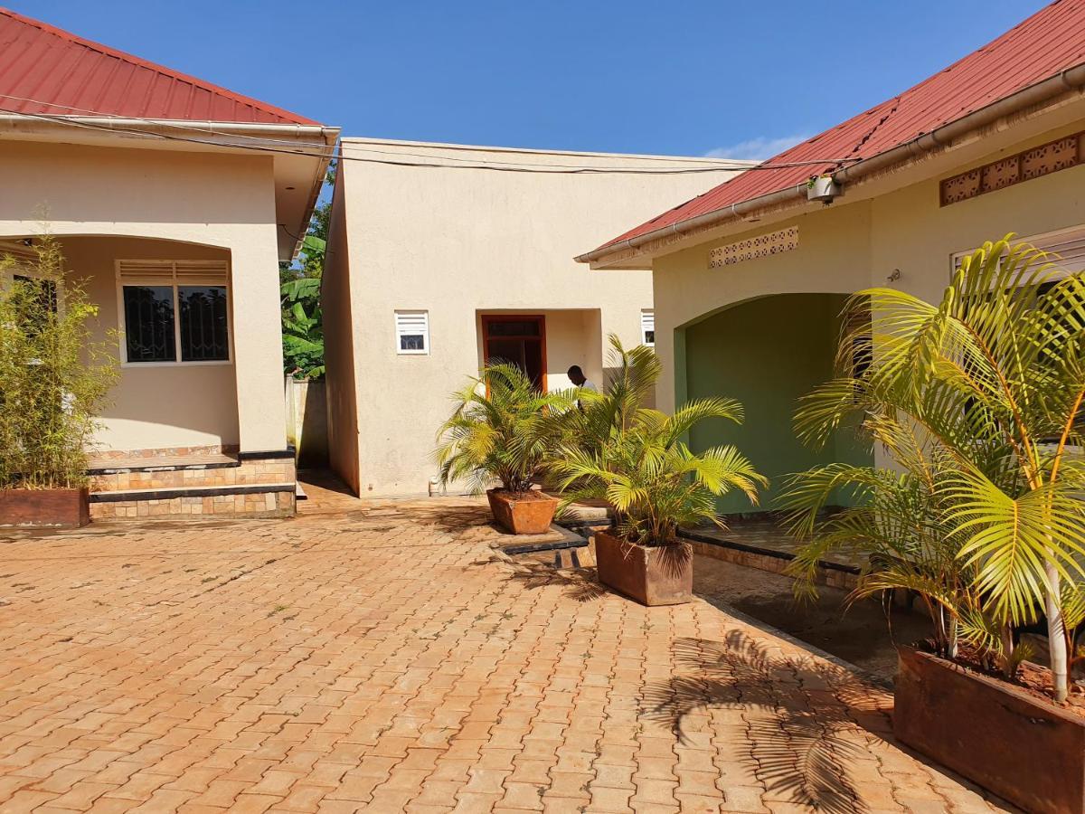 Airport Unique Hotel Entebbe Luaran gambar
